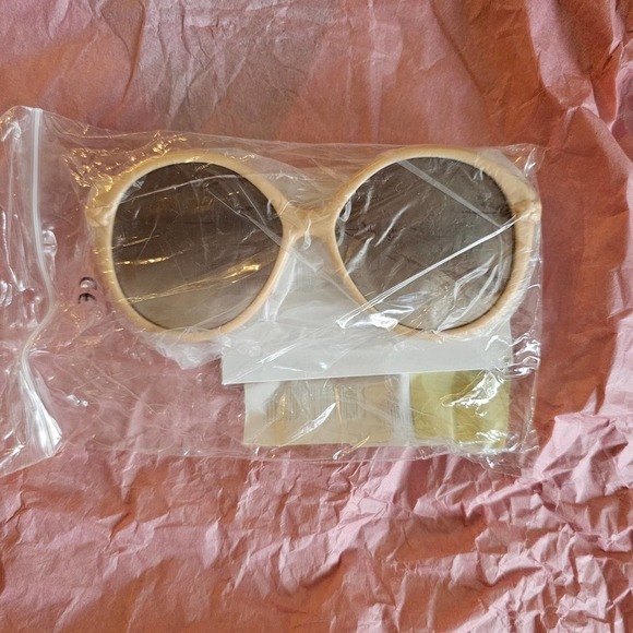 Chloe 58mm Round SunglassesIVORY - Picture 6 of 8